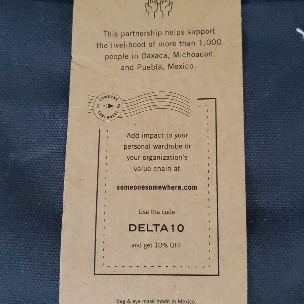 First class amenities kits never used - Picture 2 of 3